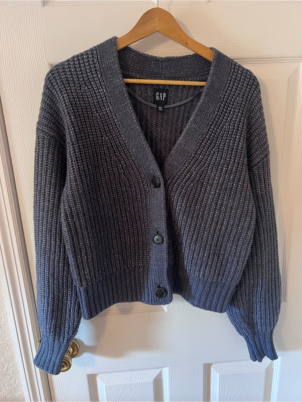 GAP Chunky Knit Button-Front Cardigan Charcoal Dark Gray Women’s Oversize XSmall